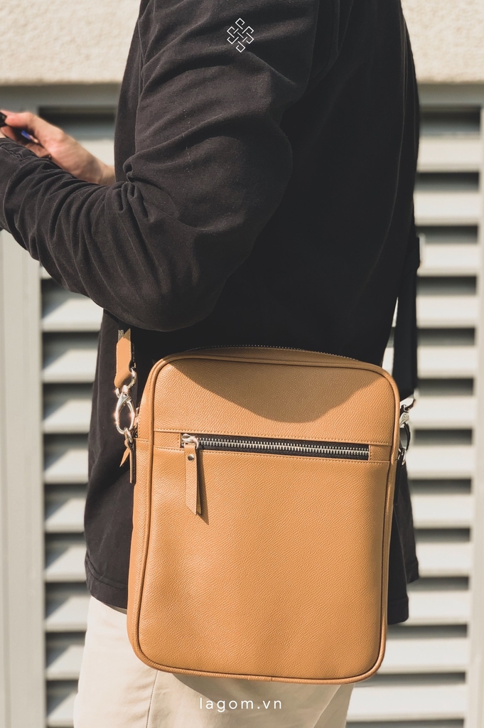MESSENGER BAG SIZE M