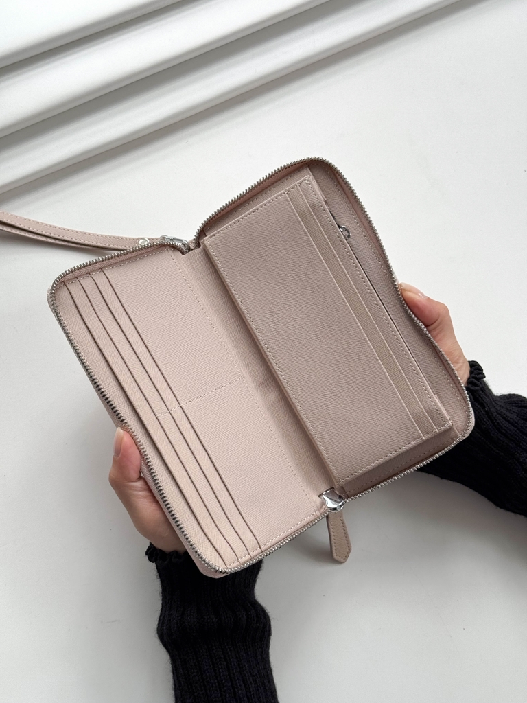 Forest Zippy Clutch