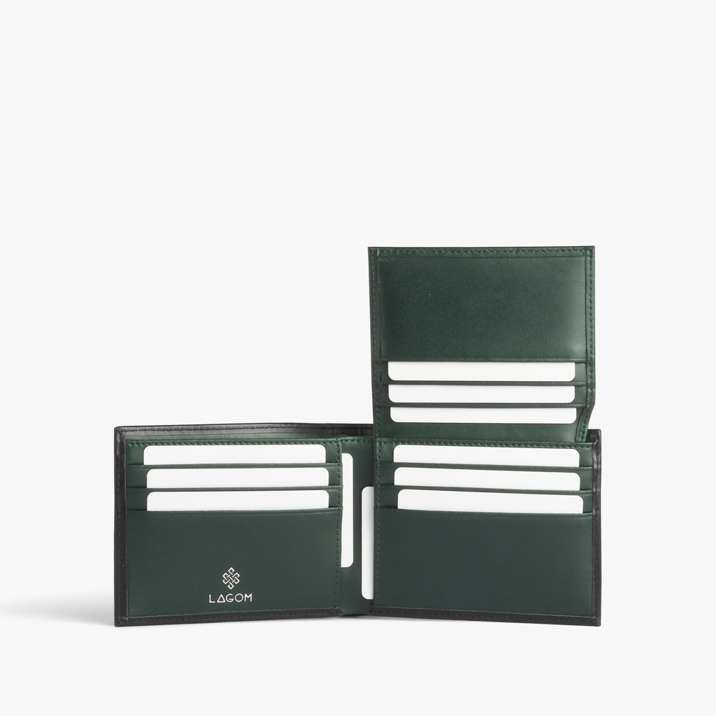 COMPACT WALLET