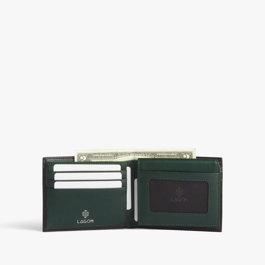 COMPACT WALLET