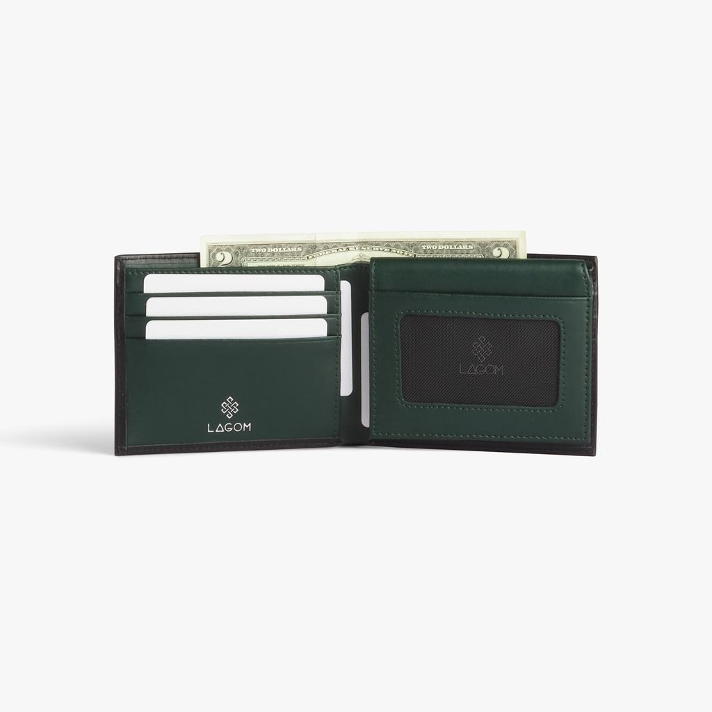 COMPACT WALLET