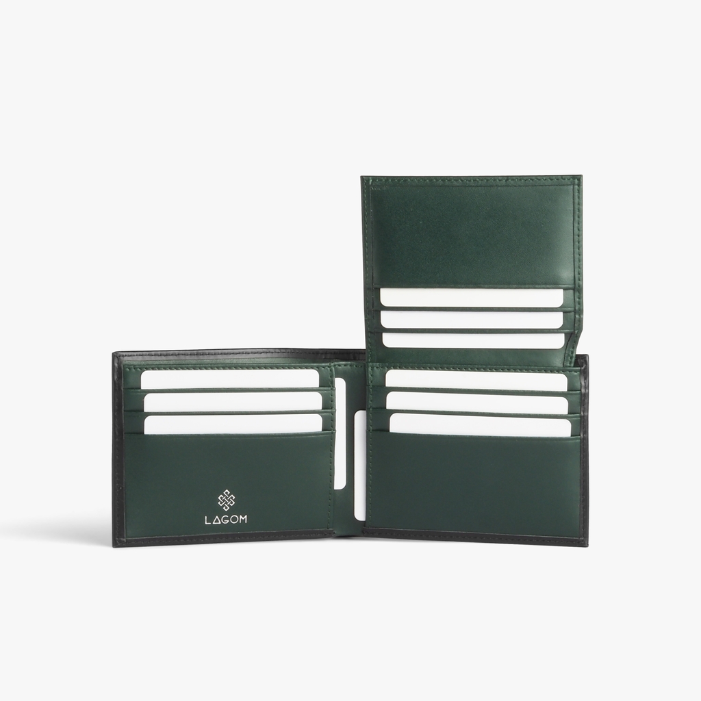 COMPACT WALLET