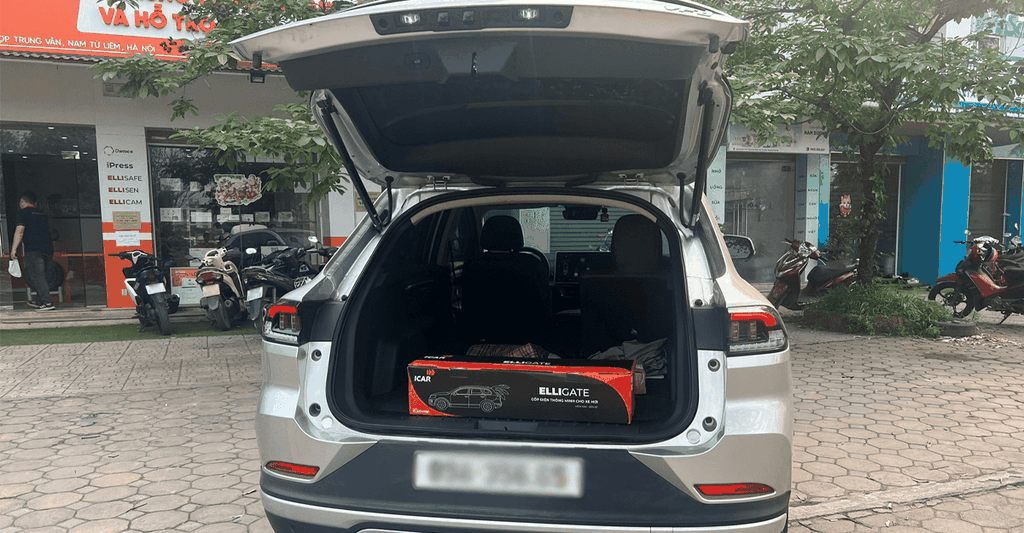 Cốp điện ICAR Elligate lắp thực tế trên ô tô