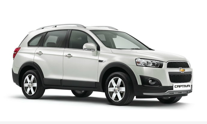 Chevrolet Captiva mới chào hàng Việt Nam với giá 879 triệu đồng  ÔtôXe  máy  Vietnam VietnamPlus