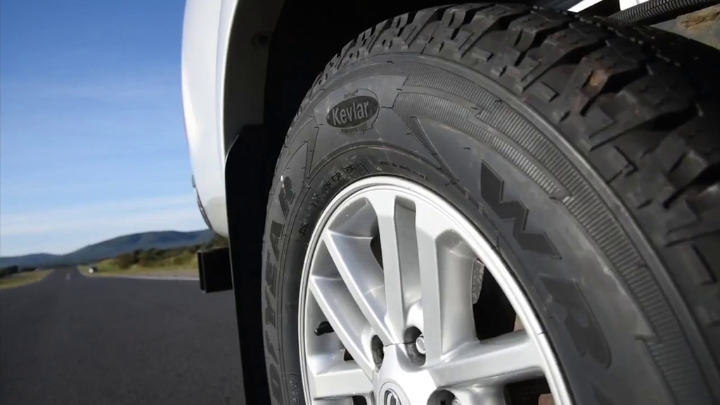 Lốp Goodyear 285/70R17 WRANGLER AT ADVENTURE | G7Auto.vn