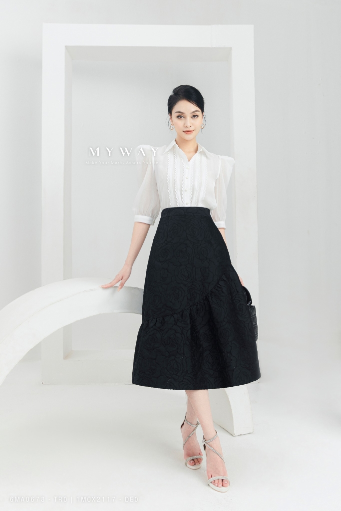 Chân váy xòe màu đen size M - Chân váy ngắn | ThờiTrangNữ.vn