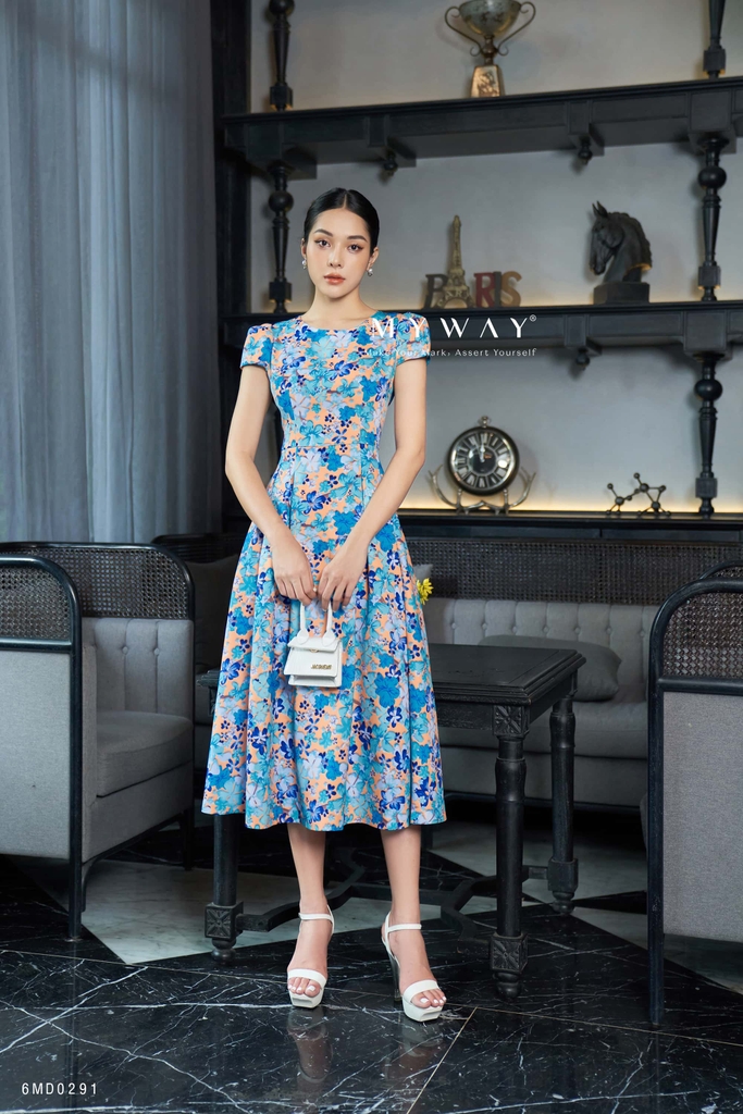 100+ mẫu váy liền thân đẹp nhất cho nàng công sở 2024 – Cardina