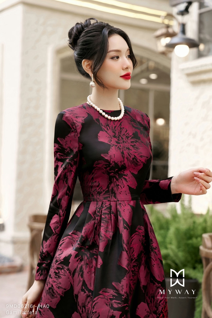 Đầm xòe dáng dài họa tiết phối nơ cổ KK108-25 | Thời trang công sở K&K  Fashion