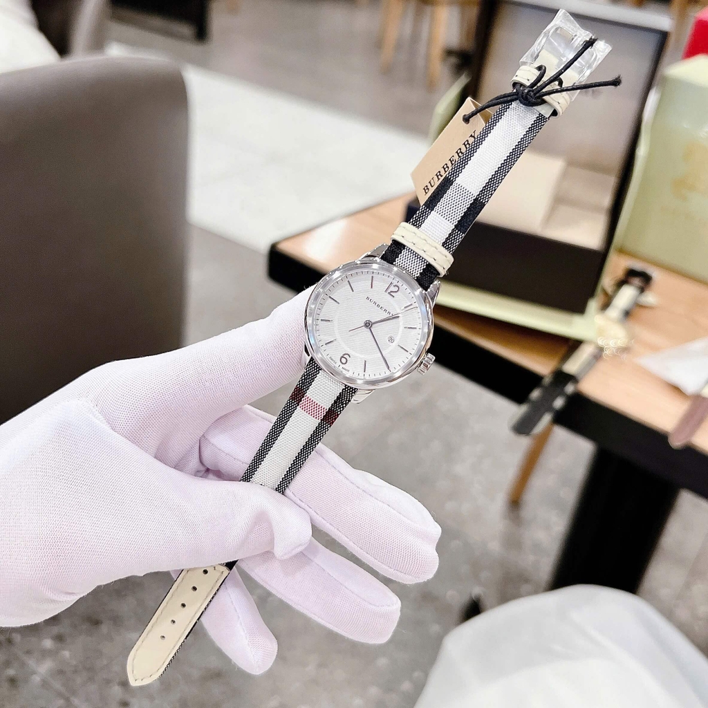 Đồng Hồ Nữ Burberry BU10103 Máy Thụy Sĩ Quartz Size 32mm Dây Da Caro Sọc Đen Trắng Vỏ Silver