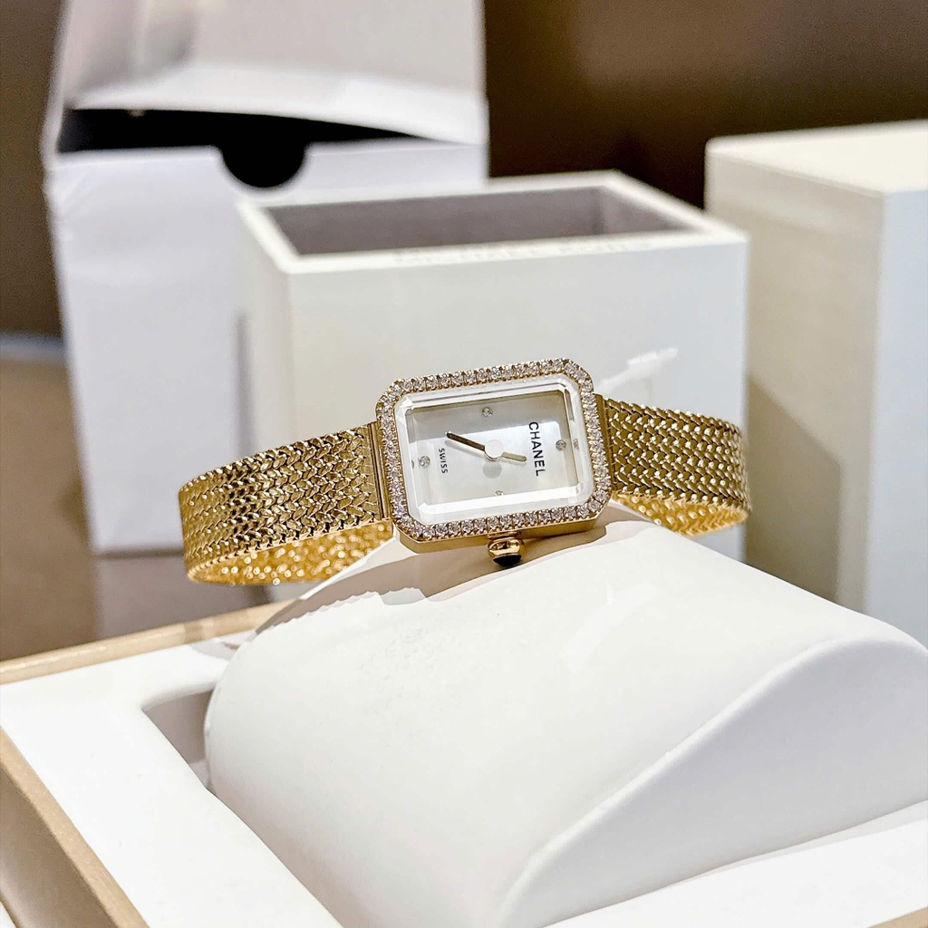 Đồng Hồ Nữ Chanel Dây Mesh Vàng Mặt 2 Kim Size Nhỏ 20x26mm Quartz