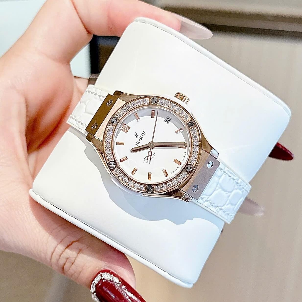 Đồng Hồ Nữ Hublot Classic Fusion Dây Da Trắng Vỏ Vàng Hồng Size 30mm Quartz
