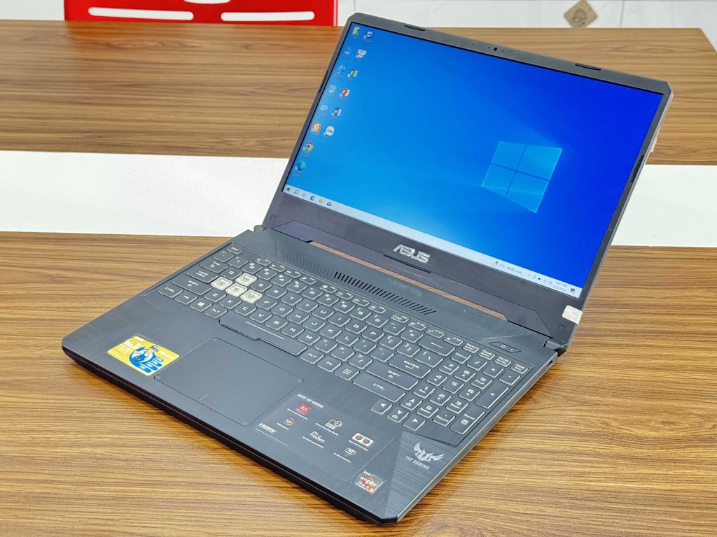 ASUS TUF GAMING FX505DT RYZEN 5 THIẾT KẾ BỀN BỈ ĐẬM CHẤT GAMING