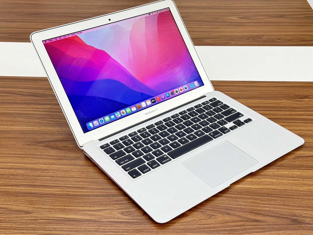MacBook Air (13-inch, 2017) 8G / 128G VC(Macbook Air 13 MacBook Air (13-inch, 2017) 8G / 128G VC(Macbook Air 13