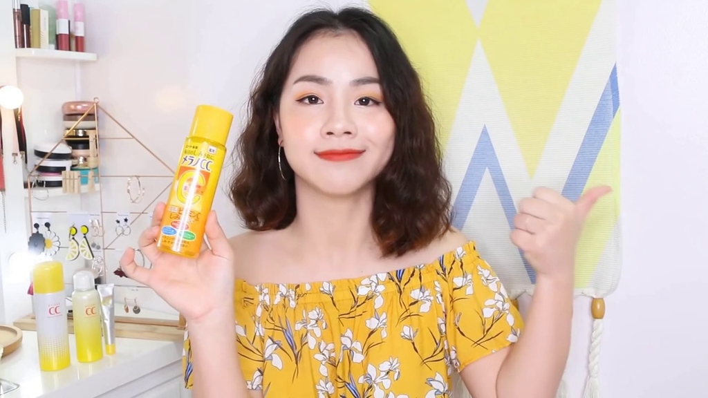 Nước hoa hồng cc melano - dưỡng ẩm trắng da mờ thâm