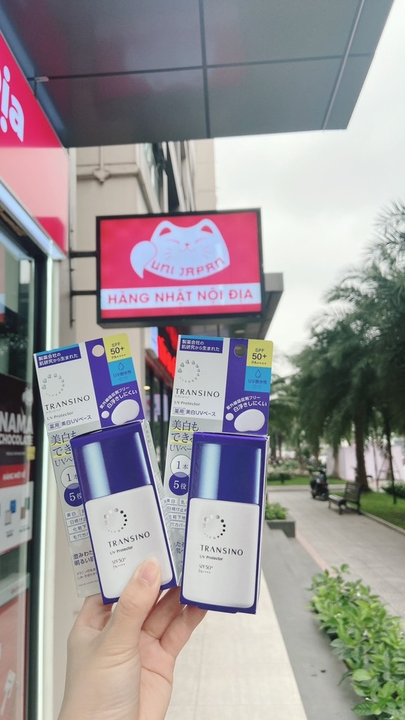 Kem chống nắng làm trắng da Transino Whitening UV Protector SPF50+PA++++ 30ml
