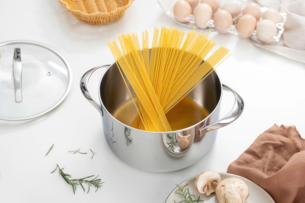 Nồi inox thân đáy liền Tri-Ply Silver Crown, size 24cm