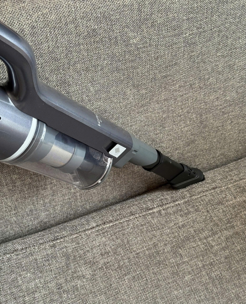 Máy hút bụi cầm tay Kaiyo, model KHV-416
