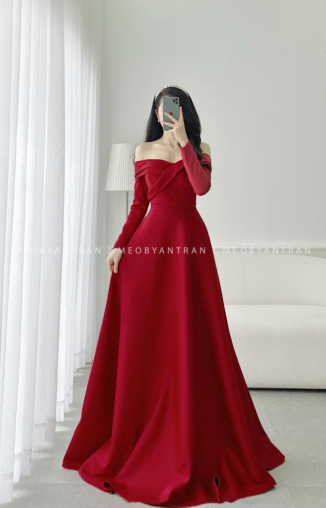 Váy dự tiệc dáng dài cổ chữ v vải lụa màu đỏ Julina Leila Red - J927 -  JULINA