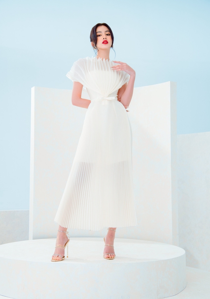 Đầm trắng dự tiệc sang trọng đáng dài chữ a công sở thiết kế cao cấp xinh đi  tiệc đi làm eo tôn dáng – Thời trang Lux W - Tìm Voucher
