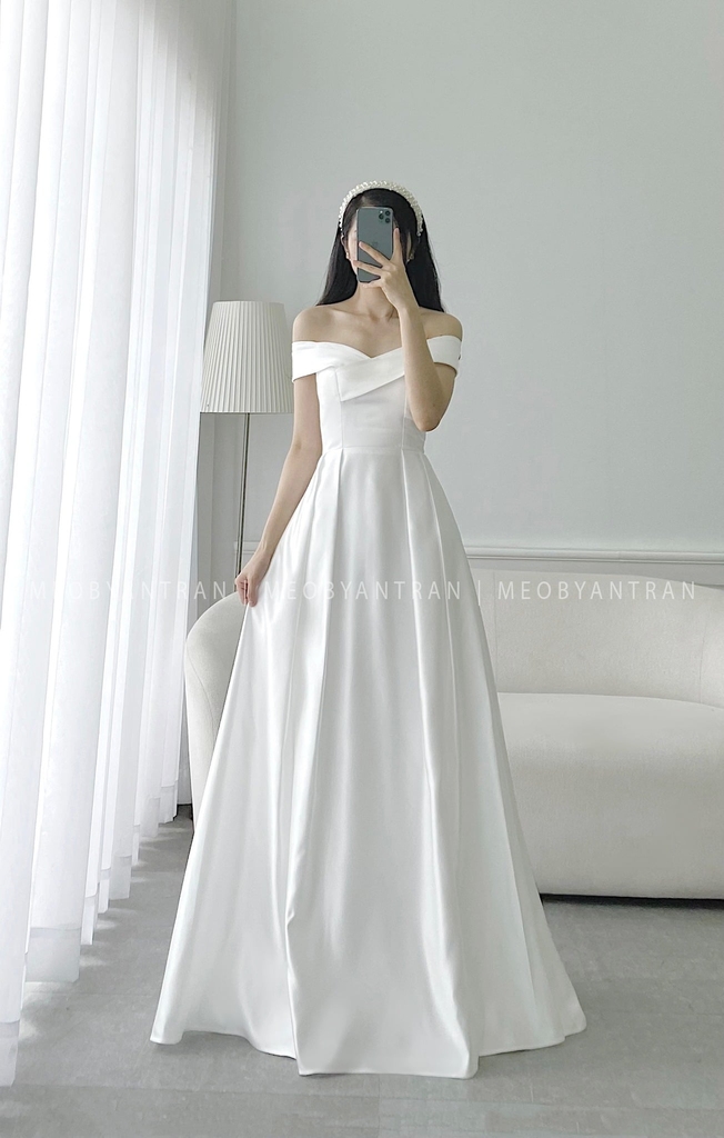 Cách chọn váy cưới đẹp cho cô dâu bầu 2024 - Nicole Bridal