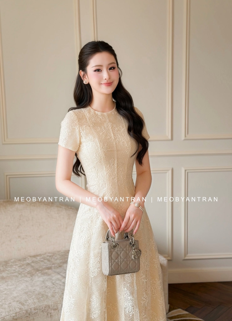 Đầm ren cao cấp dự tiệc
