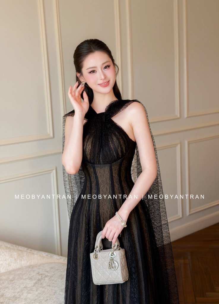 Đầm đen dạ hội sang trọng