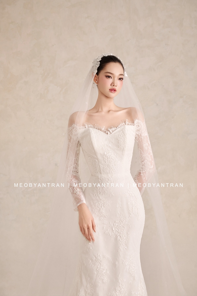 Áo cưới ren tay dài trễ vai đẹp 