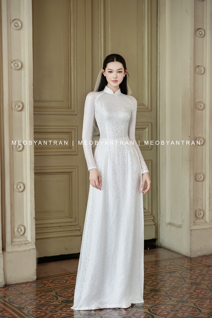 Áo dài cưới cặp đôi truyền thống 