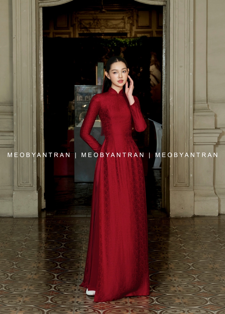 Áo dài cưới màu đỏ