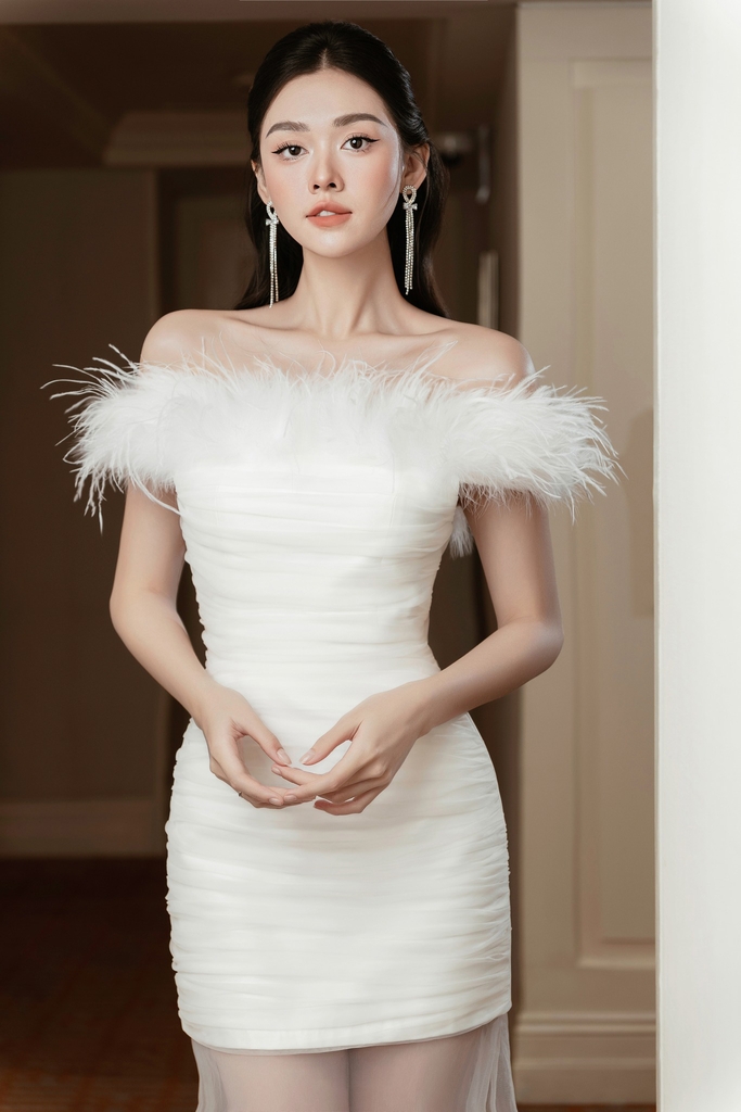 Đầm dài trắng dự tiệc cưới đẹp