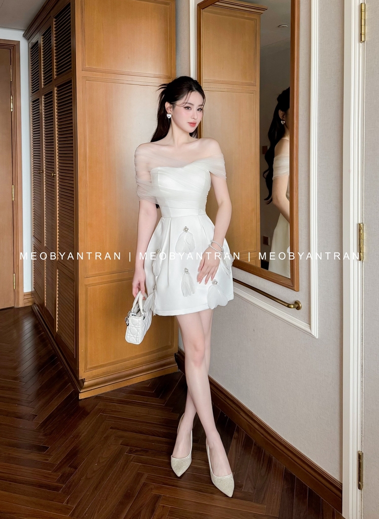 Váy xoè ngắn trễ vai đẹp