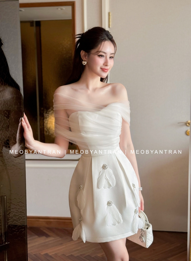 Váy xoè ngắn trễ vai đẹp