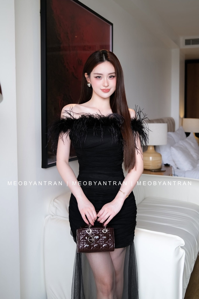 Đầm dài dự tiệc trễ vai đẹp