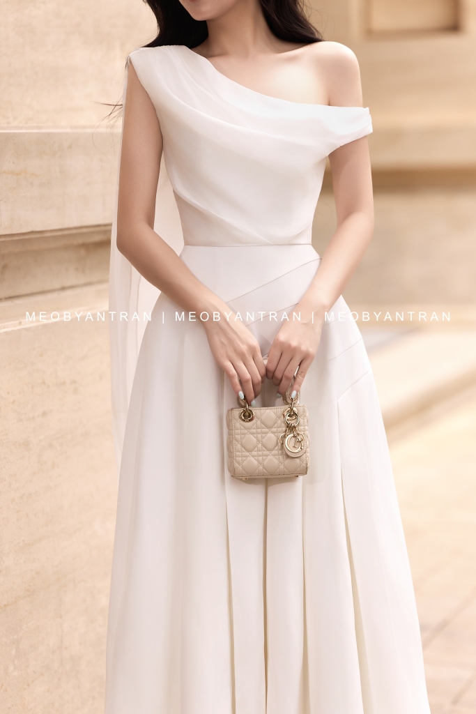 Đầm trễ vai dự tiệc cưới đẹp