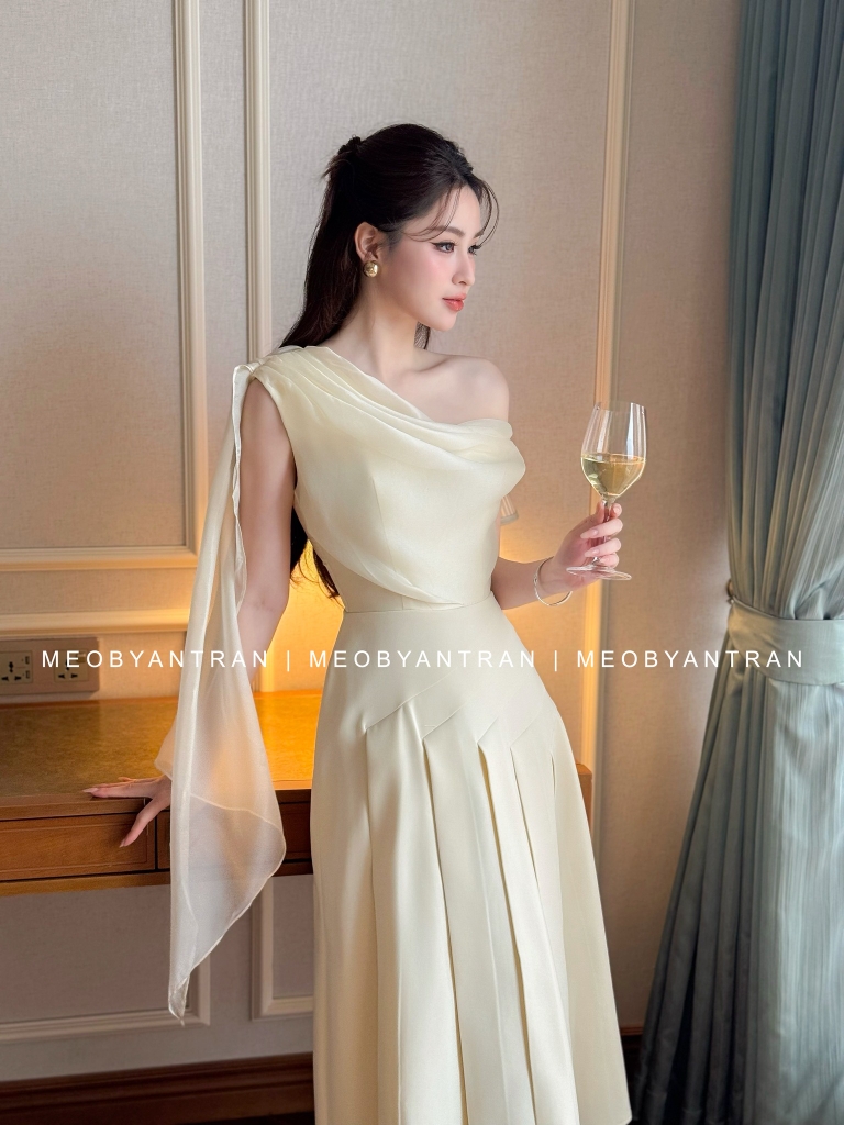 Đầm trễ vai dự tiệc cưới đẹp