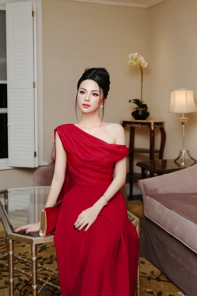 Đầm trễ vai dự tiệc cưới đẹp