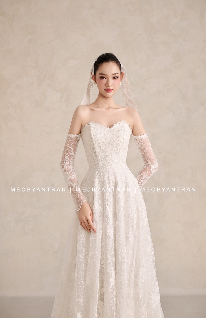 Váy cưới cúp ngực tay dài đẹp