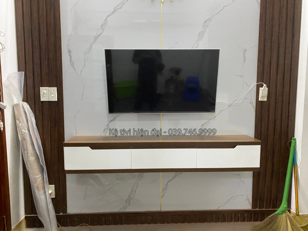 Kệ tivi treo tường 3 ngăn kéo hiện đại TV345