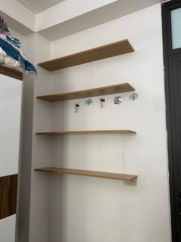 Combo 4 kệ gỗ thanh ngang treo tường -100x20cm( màu sồi)