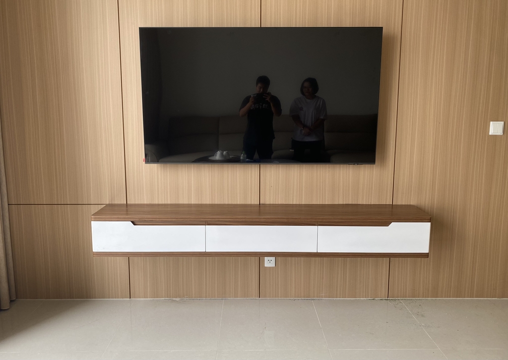 Kệ tivi treo tường 3 ngăn kéo hiện đại (180x30x25cm) TV345