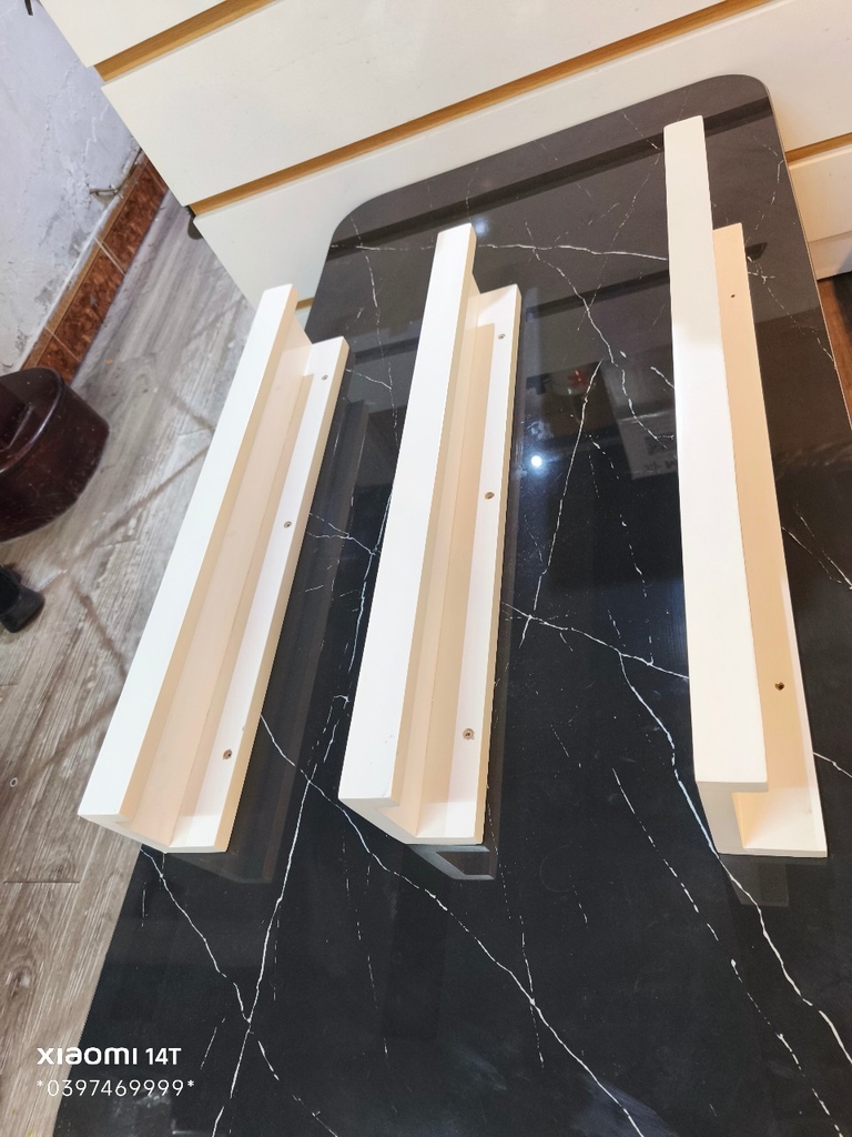 3 Kệ Thanh Ngang Nail (60x10) gờ chắn