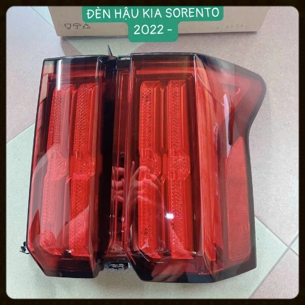 Đèn hậu Kia Sorento 2021-2023 Mã 92420-P2100; 92410-P2100