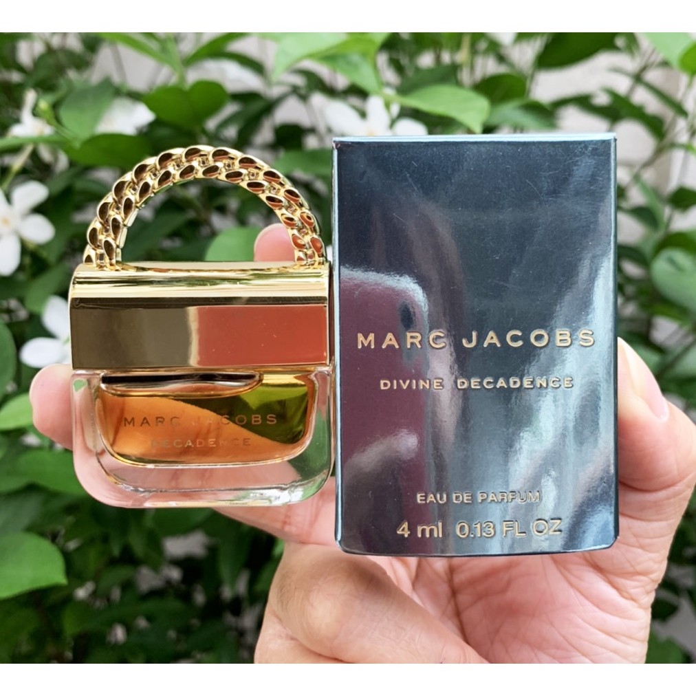 Nước Hoa Mini MARC JACOBS Divine Decadence EDP 4ml