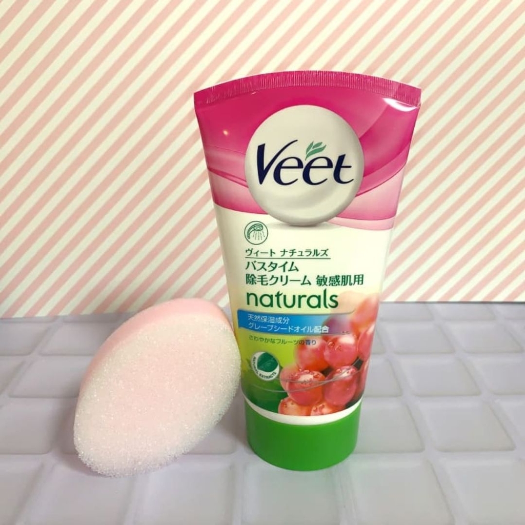 [Tặng Kèm Mút] Kem Tẩy Lông Veet Naturals Cho Da Nhạy Cảm Hương Nho 150Gr