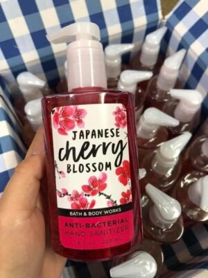 Gel Rửa Tay Khô Bath & Body Work Anti-Bacterial Hand Sanitizer #Cherry Blossom 225ML