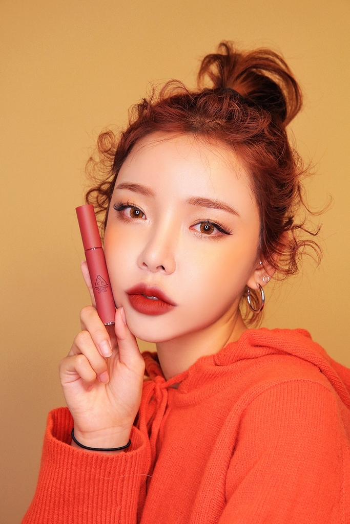 Son 3CE Velvet Lip Tint #Daffodil