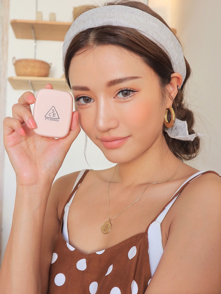 Phấn Phủ 3CE Blur Sebum Powder #Pink