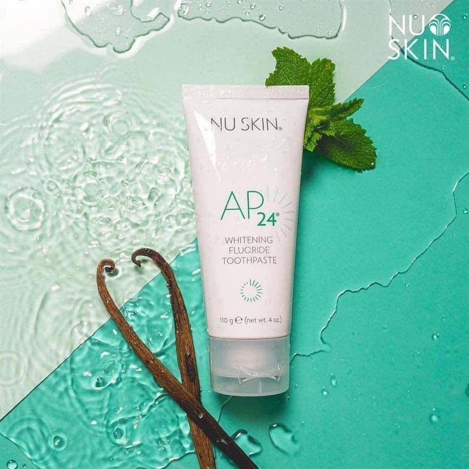 Kem Đánh Răng AP24 Whitening Fluoride Toothpaste 110g