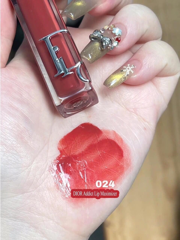 Son Dưỡng Môi Dior Addict Lip Maximizer #024 Intense Brick