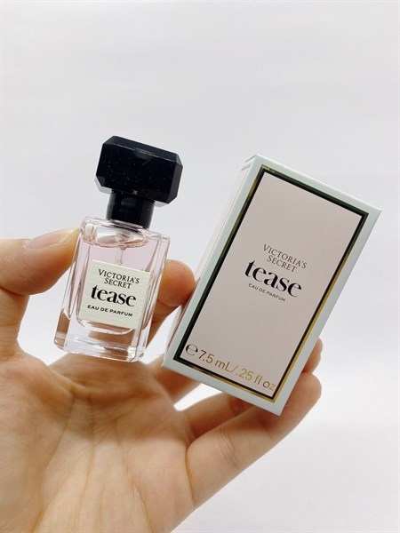 Set Nước Hoa Victoria's Secret Deluxe Mini Fragrance Set 4 x 7.5ML EDP - TEASE